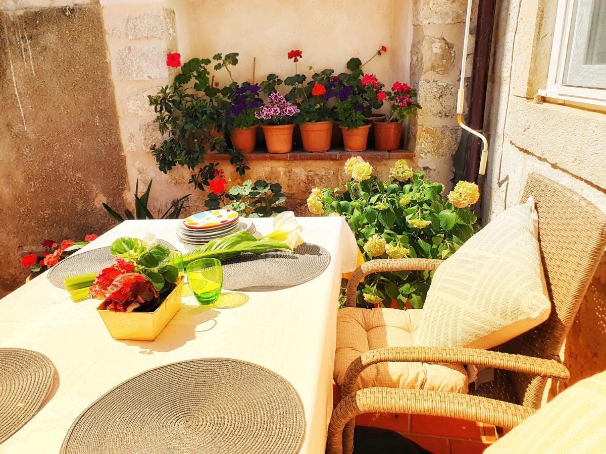 Heart Of The City Apartments Dubrovnik Bagian luar foto
